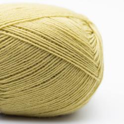 Kremke Soul Wool Edelweiss classic 4ply 100g 						kiwi green						