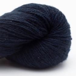 Nomadnoos High Mountain Yak 2-ply light fingering handspun turn on the montain lights (navy)